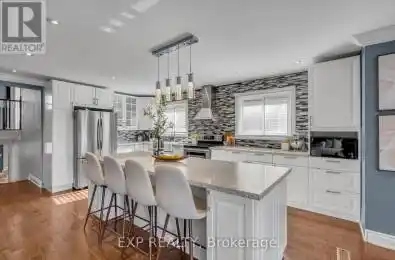 935 Lovingston Crescent Mississauga (Rathwood) Ontario L4W3S6