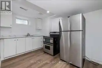 54 Henry Street Unit# Lower, Barrie (Lakeshore), Ontario L4N1C7, 2 Bedrooms Bedrooms, ,1 BathroomBathrooms,All Houses,For Rent,Henry,S12033031