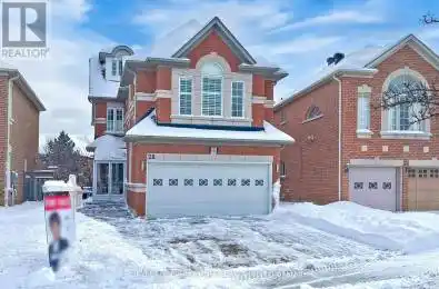 28 Garland Crescent Richmond Hill (Rouge Woods) Ontario L4S1X1