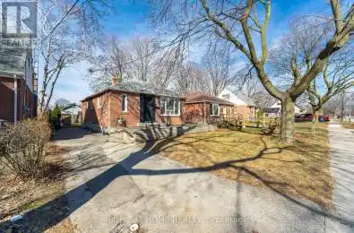 66 Gair Drive Toronto (Alderwood) Ontario M8W4P8