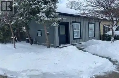 246 FOREST Avenue Hamilton Ontario L8N1Y1