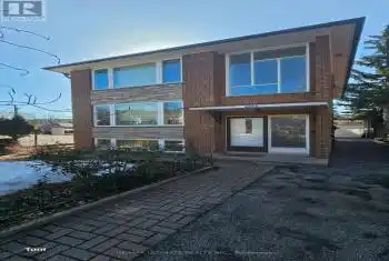 43 Radford Avenue, Toronto (High Park-Swansea), Ontario M6R1Z5, 2 Bedrooms Bedrooms, ,1 BathroomBathrooms,All Houses,For Rent,Radford,W12032251