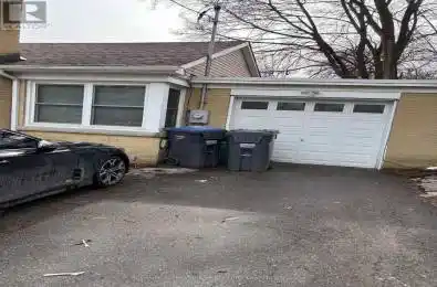 18 Armstrong Street Brampton (Downtown Brampton) Ontario L6W1W6