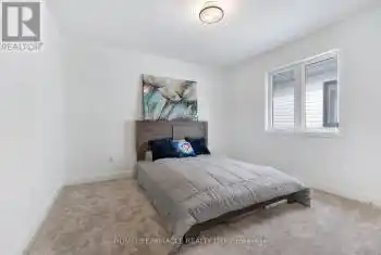 10 Walden Pond Drive, Loyalist (54 - Amherstview), Ontario K7N0E6, 5 Bedrooms Bedrooms, ,4 BathroomsBathrooms,All Houses,For Rent,Walden Pond,X12033653