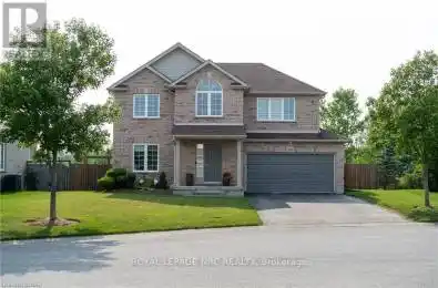 535 CARRIE Avenue Fort Erie (335 - Ridgeway) Ontario L0S1N0