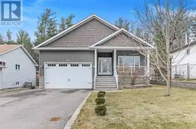 37 Wesley Avenue Wasaga Beach Ontario L9Z1C8