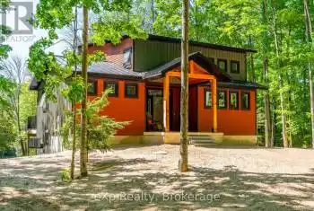 78 INDIAN Trail, South Bruce Peninsula, Ontario N0H2G0, 3 Bedrooms Bedrooms, ,4 BathroomsBathrooms,All Houses,For Sale,INDIAN,X12034023