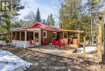 77 Tiny Beaches Road, Tiny, Ontario L0L2J0, 3 Bedrooms Bedrooms, ,2 BathroomsBathrooms,All Houses,For Sale,Tiny Beaches,S12034148