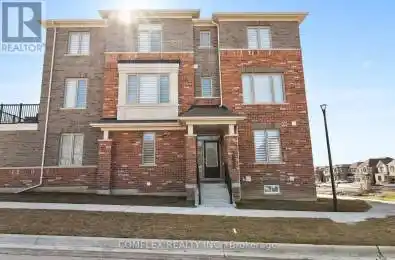 2832 Tippett Mews Pickering Ontario L1X0R6