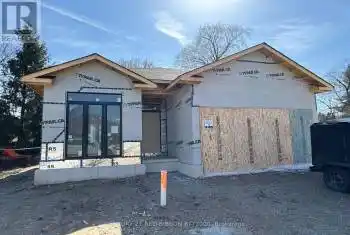 430 Head Street Unit# 26, Strathroy-Caradoc (NE), Ontario N7G2K2, 2 Bedrooms Bedrooms, ,2 BathroomsBathrooms,All Houses,For Sale,Head,X12031812