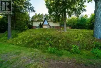 17100 Highway 41, Addington Highlands (62 - Addington Highlands), Ontario K0H1K0, 4 Bedrooms Bedrooms, ,3 BathroomsBathrooms,All Houses,For Sale,Highway 41,X12034401