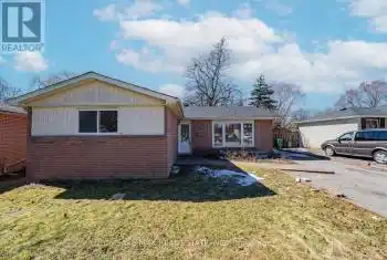 24 Evesham Crescent, Brampton (Southgate), Ontario L6T3M3, 5 Bedrooms Bedrooms, ,2 BathroomsBathrooms,All Houses,For Sale,Evesham,W12034519