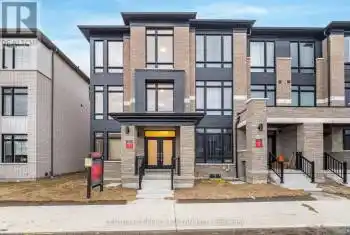2714 Peter Matthews Drive, Pickering, Ontario L1X2R2, 4 Bedrooms Bedrooms, ,4 BathroomsBathrooms,All Houses,For Sale,Peter Matthews,E12034273