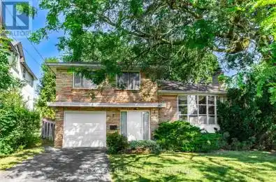 8 Longwood Drive Toronto (Banbury-Don Mills) Ontario M3B1T7