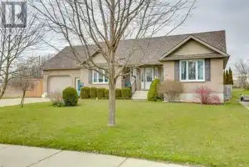 79 Forest Street, Aylmer, Ontario N5H1A5, 4 Bedrooms Bedrooms, ,3 BathroomsBathrooms,All Houses,For Sale,Forest,X12035146