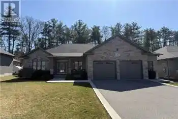 6 LYNNDALE Road, Simcoe, Ontario N3Y1V9, 4 Bedrooms Bedrooms, ,3 BathroomsBathrooms,All Houses,For Sale,LYNNDALE,40704903