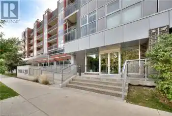 251 HEMLOCK Street Unit# 301, Waterloo, Ontario N2L3R4, 2 Bedrooms Bedrooms, ,2 BathroomsBathrooms,Condo,For Sale,HEMLOCK,40709067