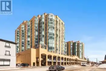 150 Dunlop Street Unit# 601, Barrie (City Centre), Ontario L4M6H1, 1 Bedroom Bedrooms, ,1 BathroomBathrooms,Condo,For Sale,Dunlop,S12035128