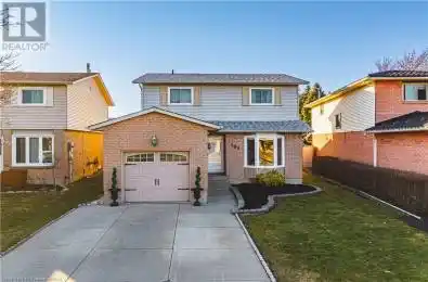 103 BROUGHTON Avenue Hamilton Ontario L8W3S7
