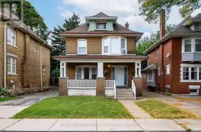 112 Leinster Avenue Hamilton (Stripley) Ontario L8M3A3