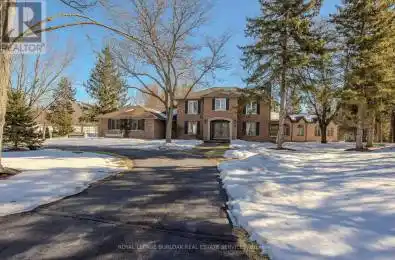 10 Karendale Crescent Hamilton Ontario L0R1K0