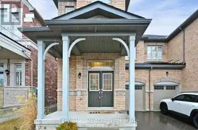 316 Chouinard Way Aurora Ontario L4G1A6