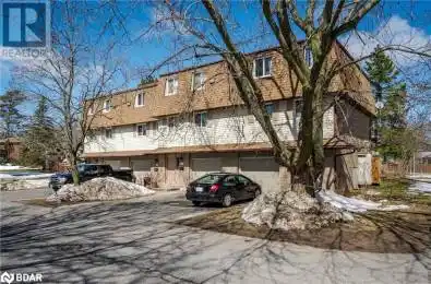 30 CHAMPLAIN Crescent Unit# 24 Peterborough Ontario K9L1T1