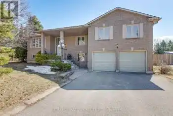 2285 Meadowland Street, Innisfil (Churchill), Ontario L0L1K0, 3 Bedrooms Bedrooms, ,3 BathroomsBathrooms,All Houses,For Sale,Meadowland,N12035808