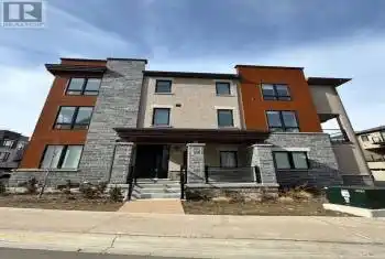 1 Steamboat Way, Whitby (Port Whitby), Ontario L1N0M6, 3 Bedrooms Bedrooms, ,3 BathroomsBathrooms,All Houses,For Sale,Steamboat,E12035995