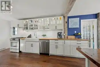 255 GOWRIE Street, Fergus, Ontario N1M2H7, 3 Bedrooms Bedrooms, ,2 BathroomsBathrooms,All Houses,For Sale,GOWRIE,40707366