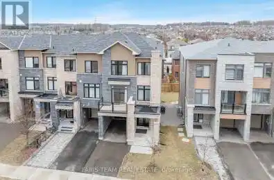 74 Allure Street Newmarket (Woodland Hill) Ontario L3X0L2