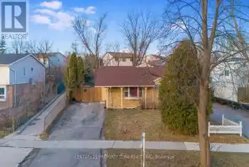 96 Centre Street, Brampton (Brampton North), Ontario L6V2Z3, 4 Bedrooms Bedrooms, ,2 BathroomsBathrooms,All Houses,For Sale,Centre,W12036428