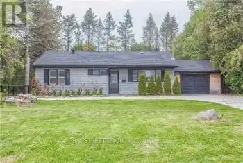 1011 Janette Street, Newmarket (Huron Heights-Leslie Valley), Ontario L3Y3C4, 4 Bedrooms Bedrooms, ,2 BathroomsBathrooms,All Houses,For Sale,Janette,N12036597