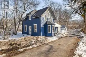 57 Coldwater Road, Severn (Coldwater), Ontario L0K1E0, 3 Bedrooms Bedrooms, ,2 BathroomsBathrooms,All Houses,For Sale,Coldwater,S12036744