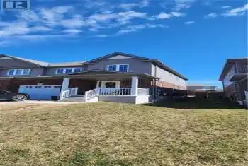 33 FREER Drive, Ayr, Ontario N0B1E0, 3 Bedrooms Bedrooms, ,2 BathroomsBathrooms,All Houses,For Rent,FREER,40709394
