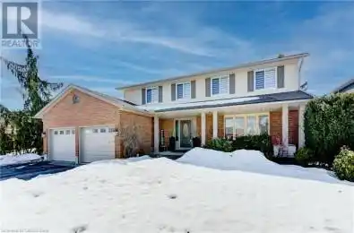41 ROLLING ACRES Drive Kitchener Ontario N2A3W6