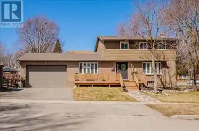 60 SILVERSPRING Crescent Kitchener Ontario N2M4P4