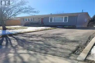 273 MONTMORENCY Drive Hamilton Ontario L8K5H3