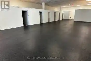 245 Main Street, North Perth (Listowel), Ontario N4W1A3, ,3 BathroomsBathrooms,Commercial,For Rent,Main,X12037498