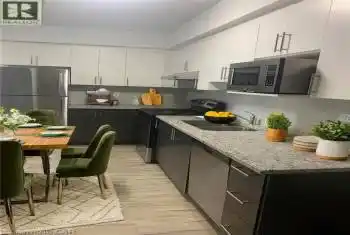 258 SUNVIEW Street Unit# 2812, Waterloo, Ontario N2L3V9, 2 Bedrooms Bedrooms, ,1 BathroomBathrooms,Condo,For Rent,SUNVIEW,40709214