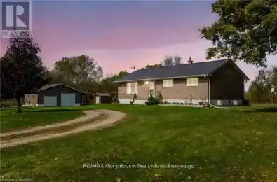 362511 Lindenwood Road Georgian Bluffs Ontario N0H2T0