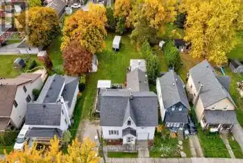 450 Inkerman Street, North Perth (Listowel), Ontario N4W1C5, 5 Bedrooms Bedrooms, ,2 BathroomsBathrooms,All Houses,For Sale,Inkerman,X12038006
