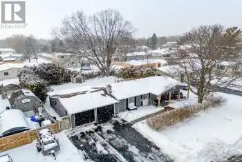 58 Peters Pike, Clarington (Orono), Ontario L0B1M0, 4 Bedrooms Bedrooms, ,2 BathroomsBathrooms,All Houses,For Sale,Peters Pike,E12038313