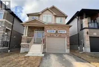 653 BENNINGER Drive, Kitchener, Ontario N2E0J2, 3 Bedrooms Bedrooms, ,4 BathroomsBathrooms,All Houses,For Rent,BENNINGER,40709741