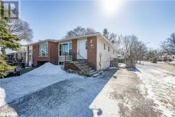 43 CHARLBROOK Avenue, Barrie, Ontario L4M2Y6, 6 Bedrooms Bedrooms, ,2 BathroomsBathrooms,All Houses,For Sale,CHARLBROOK,40708702