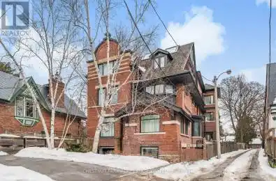 15 Scarth Road Unit# 1 Toronto (Rosedale-Moore Park) Ontario M4W2S5