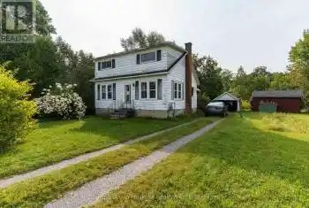 183 West Road, Huntsville (Chaffey), Ontario P1H1M7, 3 Bedrooms Bedrooms, ,1 BathroomBathrooms,All Houses,For Sale,West,X12038573