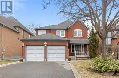 52 Red Cedar Crescent Brampton (Sandringham-Wellington) Ontario L6R1A7