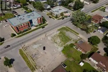 811 EAST MAIN Street, Welland, Ontario L3B3Y6, ,Commercial,For Sale,EAST MAIN,40709861