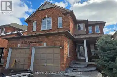 9 Tom Edwards Drive Whitby (Rolling Acres) Ontario L1R2R4